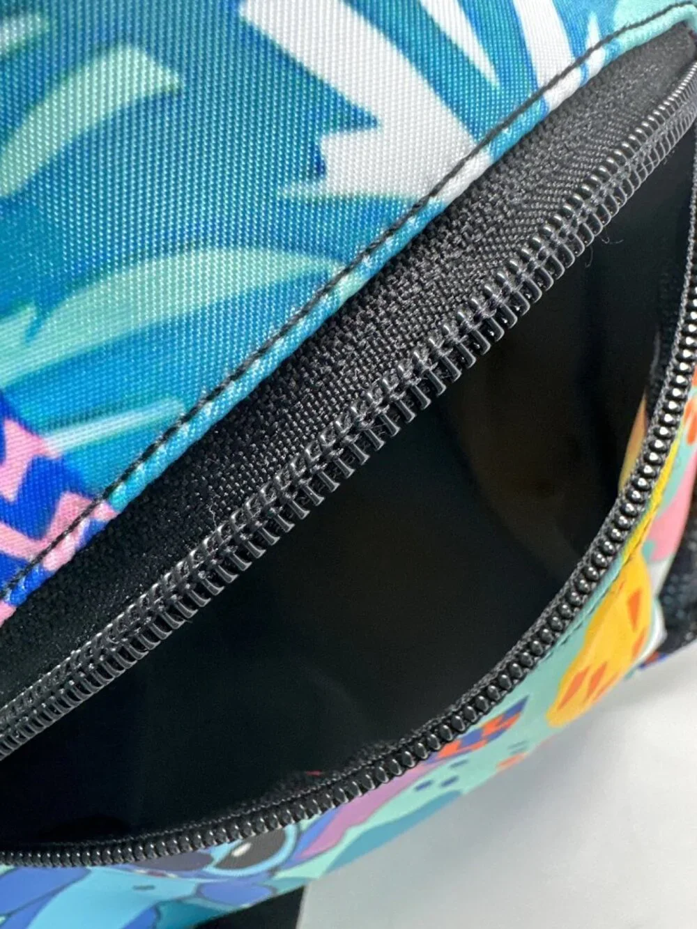 Disney lightweight vibrant